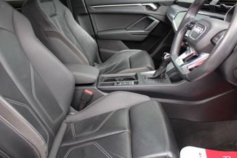 AUDI Q3 1.5 TFSI CoD 35 S line SUV 5dr Petrol S Tronic Euro 6 (s/s) (150