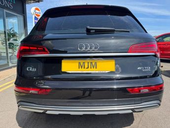 AUDI Q5 2.0 TDI 40 Sport SUV 5dr Diesel S Tronic quattro Euro 6 (s/s) (2