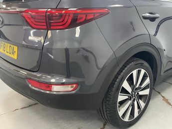 KIA SPORTAGE 1.7 CRDi 3 SUV 5dr Diesel Manual Euro 6 (s/s) (114 bhp)
