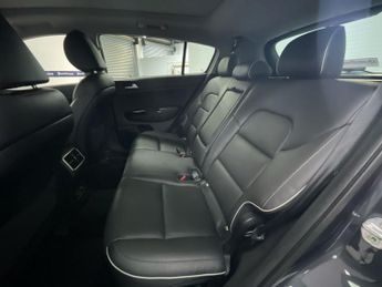 KIA SPORTAGE 1.7 CRDi 3 SUV 5dr Diesel Manual Euro 6 (s/s) (114 bhp)