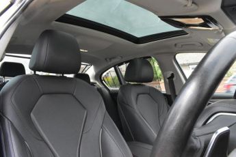 BMW 5 SERIES 2.0i SPORT LINE EDITION 530i AUTOMATIC 4dr  228 BHP | SPORT LINE