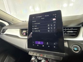 RENAULT CAPTUR 1.6 E-TECH 9.8kWh S Edition SUV 5dr Petrol Plug-in Hybrid Auto E