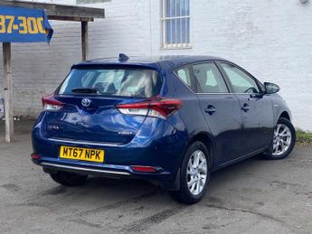 TOYOTA AURIS 1.8 VVT-h Icon Hatchback 5dr Petrol Hybrid CVT Euro 6 (s/s) (Saf