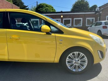 VAUXHALL CORSA 1.4 16V SE Hatchback 5dr Petrol Auto Euro 5 (100 ps)