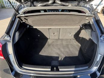 MERCEDES-BENZ A-CLASS 1.5 A180d AMG Line (Executive) Hatchback 5dr Diesel 7G-DCT Euro 