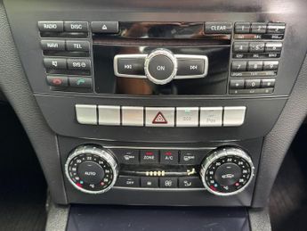 MERCEDES-BENZ C CLASS 1.6 C180 BlueEfficiency Executive SE Saloon 4dr Petrol G-Tronic+