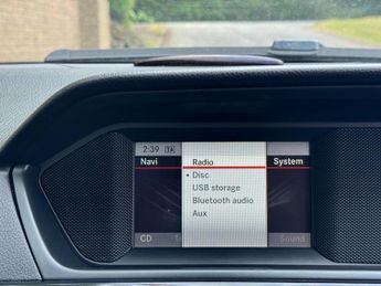MERCEDES-BENZ C CLASS 1.6 C180 BlueEfficiency Executive SE Saloon 4dr Petrol G-Tronic+