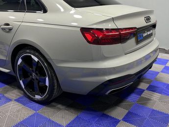 AUDI A4 2.0 TDI 35 Black Edition Saloon 4dr Diesel S Tronic Euro 6 (s/s)