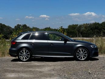 AUDI A3 1.0 A3 Sportback TFSI Black Edition Semi-Auto 5dr