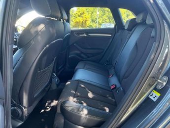 AUDI A3 1.0 A3 Sportback TFSI Black Edition Semi-Auto 5dr