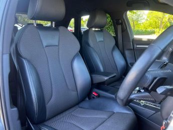 AUDI A3 1.0 A3 Sportback TFSI Black Edition Semi-Auto 5dr