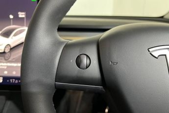 TESLA MODEL Y (Dual Motor) Long Range SUV 5dr Electric Auto 4WDE (384 bhp) 1 P