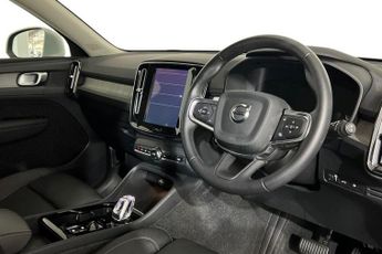VOLVO XC40 1.5h T5 Twin Engine Recharge 10.7kWh Inscription Pro SUV 5dr Pet