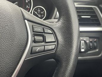 BMW 3 SERIES 2.0 320i Sport Saloon 4dr Petrol Auto Euro 6 (s/s) (184 ps)