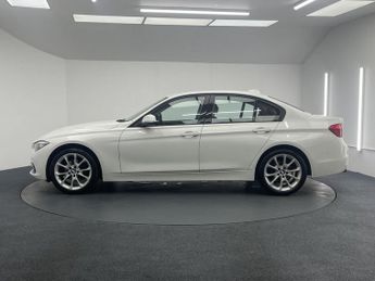 BMW 3 SERIES 2.0 320i Sport Saloon 4dr Petrol Auto Euro 6 (s/s) (184 ps)