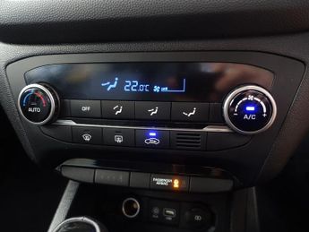 HYUNDAI I20 1.0 T-GDi GPF Premium Nav Hatchback 5dr Petrol DCT Euro 6 (s/s) 
