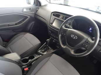 HYUNDAI I20 1.0 T-GDi GPF Premium Nav Hatchback 5dr Petrol DCT Euro 6 (s/s) 
