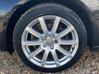 AUDI A4 2.0 TDI SE Technik Saloon 4dr Diesel Multitronic Euro 5 (s/s) (1