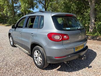 VOLKSWAGEN TIGUAN 2.0 TDI S SUV 5dr Diesel Auto 4WD Euro 4 (140 ps)
