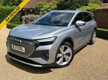 Audi Q4 40 S line SUV 5dr Electric Auto 82kWh (204 ps)
