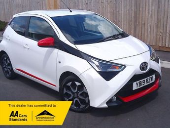 Toyota AYGO 1.0 VVT-i x-trend Hatchback 5dr Petrol Manual Euro 6 (71 ps)