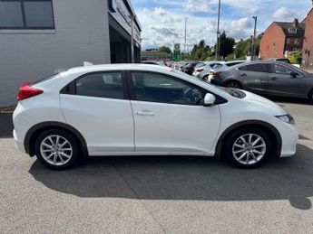 HONDA CIVIC 1.8 i-VTEC ES Hatchback 5dr Petrol Auto Euro 5 (142 ps)