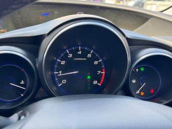 HONDA CIVIC 1.8 i-VTEC ES Hatchback 5dr Petrol Auto Euro 5 (142 ps)