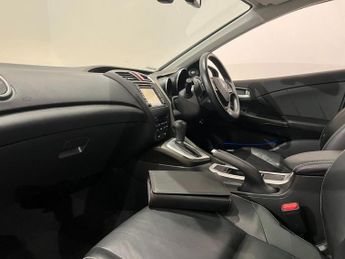 HONDA CIVIC 1.8 i-VTEC EX Plus Hatchback 5dr Petrol Auto Euro 5 (142 ps)