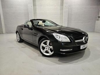 Mercedes SLK 2.1 SLK250 CDI BlueEfficiency Convertible 2dr Diesel G-Tronic+ E