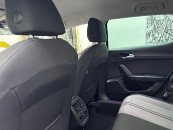 SEAT LEON 1.5 TSI EVO SE Dynamic Hatchback 5dr Petrol Manual Euro 6 (s/s) 