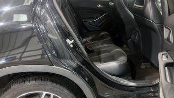MERCEDES-BENZ 180 1.6 GLA180 Urban Edition SUV 5dr Petrol 7G-DCT Euro 6 (s/s) (122