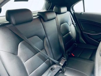 MERCEDES-BENZ A-CLASS 1.5 A180 CDI Sport Edition Hatchback 5dr Diesel 7G-DCT Euro 5 (s