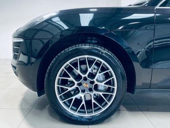PORSCHE MACAN 3.0 TD V6 S SUV 5dr Diesel PDK 4WD Euro 6 (s/s) (258 ps)
