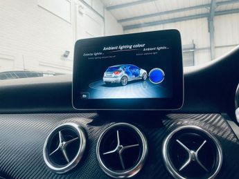 MERCEDES-BENZ A-CLASS 2.1 A200d AMG Line (Premium) Hatchback 5dr Diesel 7G-DCT Euro 6 