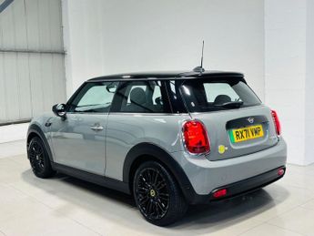 MINI Electric Hatch Cooper SE 32.6kWh Level 2 Hatchback 3dr Electric Auto (184 ps)