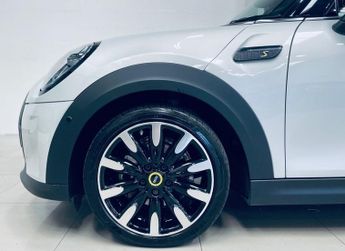 MINI Electric Hatch Cooper SE 32.6kWh Level 3 Hatchback 3dr Electric Auto (184 ps)
