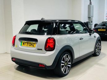 MINI Electric Hatch Cooper SE 32.6kWh Level 2 Hatchback 3dr Electric Auto (184 ps)