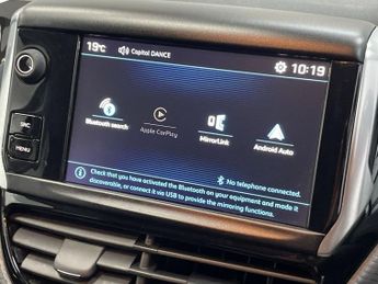 PEUGEOT 2008 1.2 PureTech Allure SUV 5dr Petrol Manual Euro 6 (s/s) (110 ps) 
