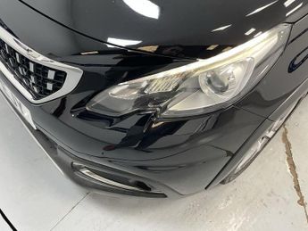 PEUGEOT 2008 1.2 PureTech Allure SUV 5dr Petrol Manual Euro 6 (s/s) (110 ps) 