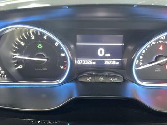 PEUGEOT 2008 1.2 PureTech Allure SUV 5dr Petrol Manual Euro 6 (s/s) (110 ps) 