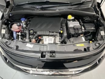 PEUGEOT 2008 1.2 PureTech Allure SUV 5dr Petrol Manual Euro 6 (s/s) (110 ps) 