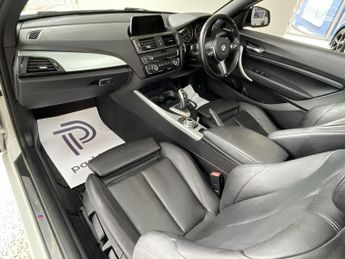 BMW 2 SERIES 2.0 220d M Sport Convertible 2dr Diesel Auto Euro 6 (s/s) (190 p