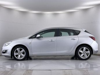 VAUXHALL ASTRA 1.6 16v SRi Hatchback 5dr Petrol Auto Euro 5 (115 ps)