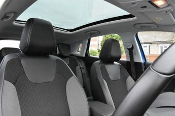 VAUXHALL GRANDLAND X 1.5 Turbo D BlueInjection Sport Nav SUV 5dr Diesel Auto Euro 6 (