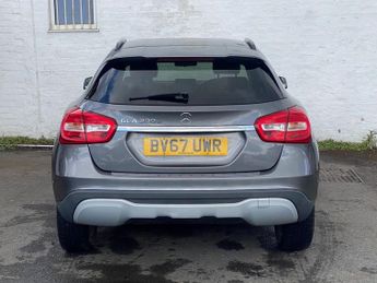 MERCEDES-BENZ 180 2.1 GLA200d SE (Executive) SUV 5dr Diesel Manual Euro 6 (s/s) (1