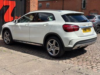 MERCEDES-BENZ GLA 2.1 GLA220d AMG Line (Premium Plus) SUV 5dr Diesel 7G-DCT 4MATIC