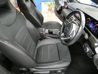 MERCEDES-BENZ A-CLASS 1.3 A250e 15.6kWh AMG Line Edition (Premium) Hatchback 5dr Petro