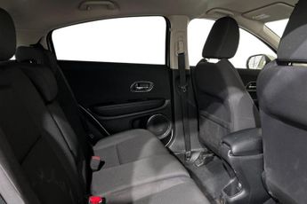 HONDA HR-V 1.5 i-VTEC SE SUV 5dr Petrol Manual Euro 6 (s/s) (130 ps) Low Mi