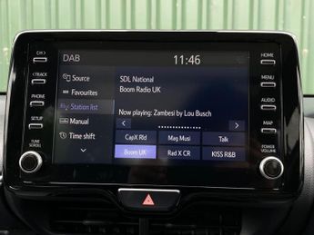 TOYOTA YARIS 1.5 VVT-h Design Hatchback 5dr Petrol Hybrid E-CVT Euro 6 (s/s) 