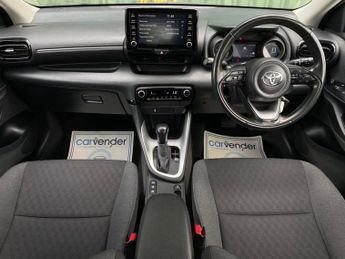 TOYOTA YARIS 1.5 VVT-h Design Hatchback 5dr Petrol Hybrid E-CVT Euro 6 (s/s) 